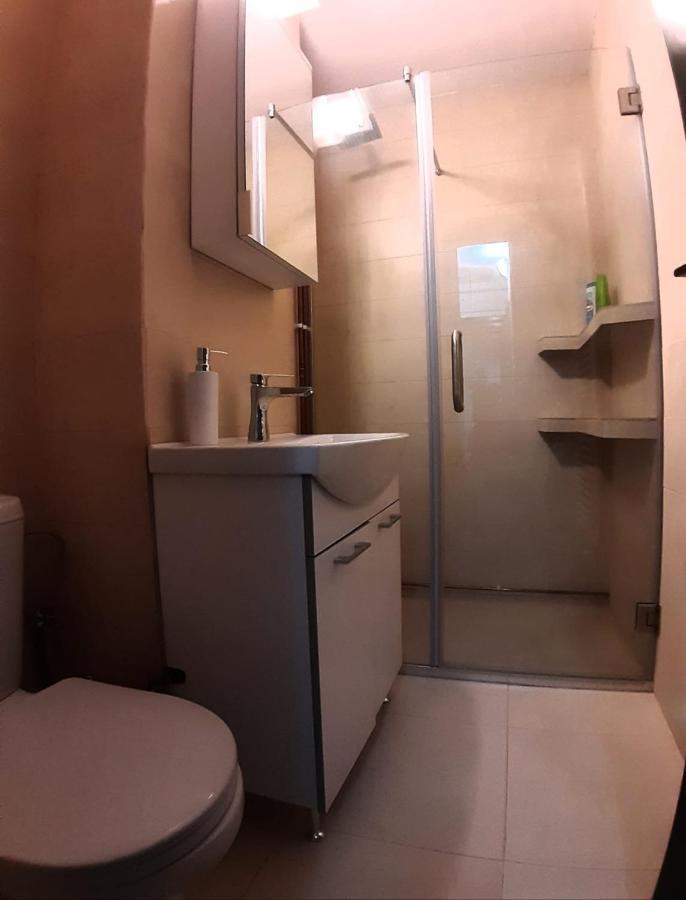 Apartament Confortabil In Târgu Jiu Exterior foto